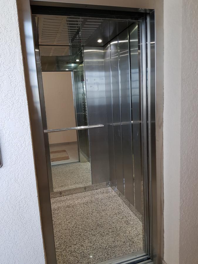Apartament Gia Batumi Exterior photo